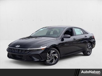 New 2025 Hyundai Elantra SEL