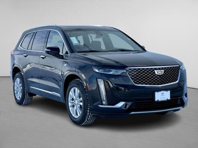 New 2025 Cadillac XT6 Luxury