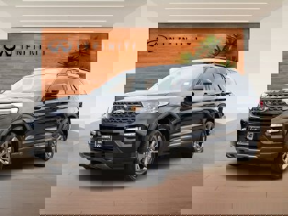 Used 2022 Ford Explorer XLT w/ Equipment Group 202A