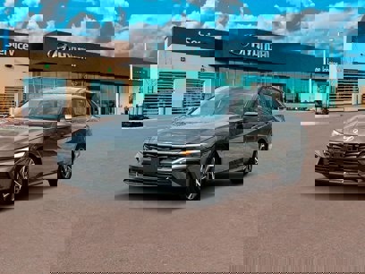New 2025 Hyundai Elantra Limited