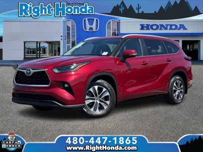 Used 2023 Toyota Highlander XLE