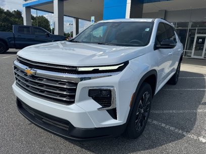 New 2026 Chevrolet Traverse LT w/ Sun and Wheel Package