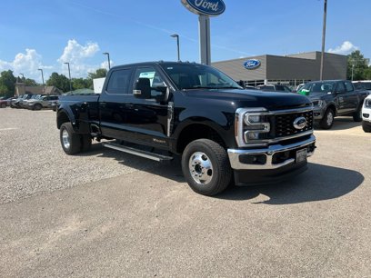 New 2025 Ford F350 Lariat