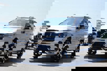 New 2025 Volvo XC60 B5 Ultra w/ Protection Package Premier