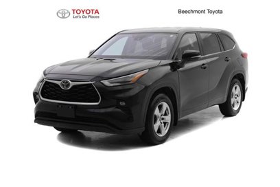 Used 2023 Toyota Highlander LE
