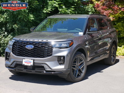 New 2025 Ford Explorer ST-Line