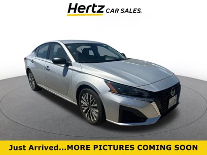 Used 2024 Nissan Altima 2.5 SV