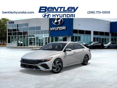 New 2025 Hyundai Elantra SEL