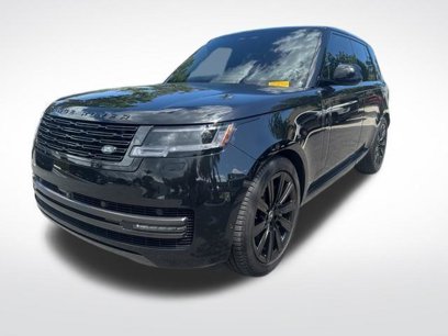 Used 2025 Land Rover Range Rover SE