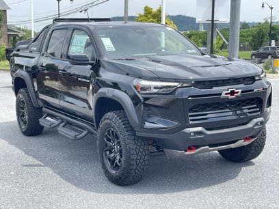 New 2025 Chevrolet Colorado ZR2 w/ Midnight Edition