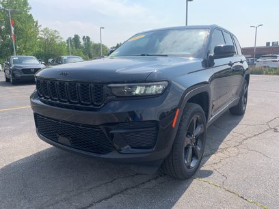 Used 2022 Jeep Grand Cherokee Altitude