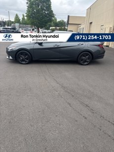 Certified 2022 Hyundai Elantra SEL w/ Preferred Accessory Package
