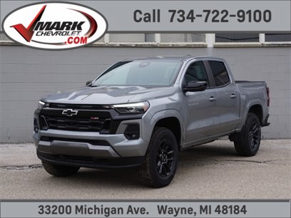New 2025 Chevrolet Colorado Z71 w/ Midnight Edition