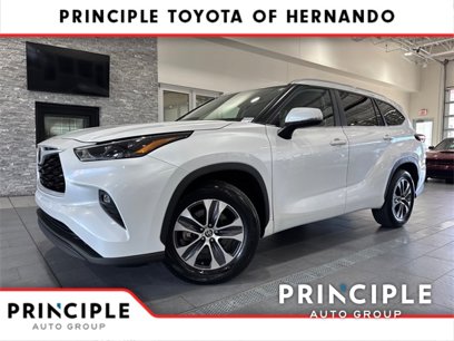 Used 2024 Toyota Highlander XLE