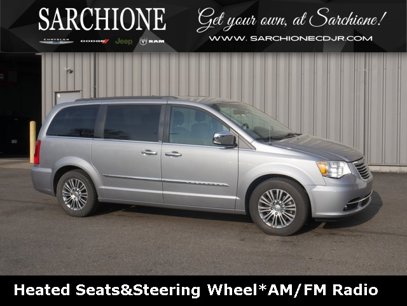 Used 2014 Chrysler Town & Country Touring-L w/ Driver Convenience Group