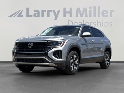 New 2025 Volkswagen Atlas Cross Sport SE