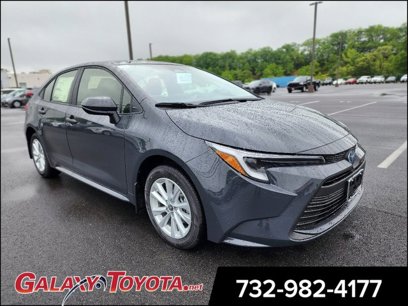 New 2025 Toyota Corolla LE
