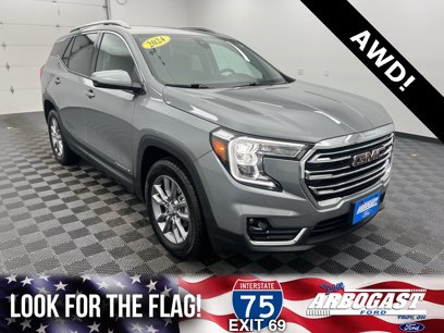 Used 2024 GMC Terrain SLT