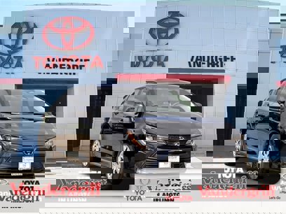 Used 2025 Toyota Corolla LE