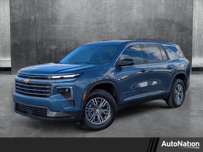 New 2025 Chevrolet Traverse LT w/ Driver Confidence Package