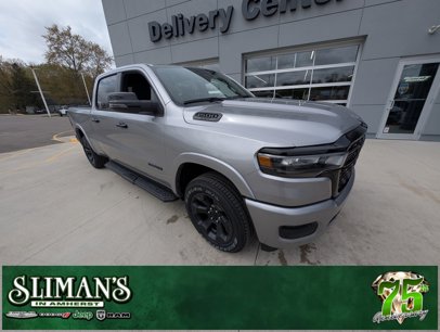 New 2025 RAM 1500 4x4 Crew Cab