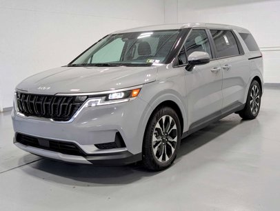 Certified 2024 Kia Carnival EX