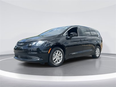 New 2025 Chrysler Voyager LX