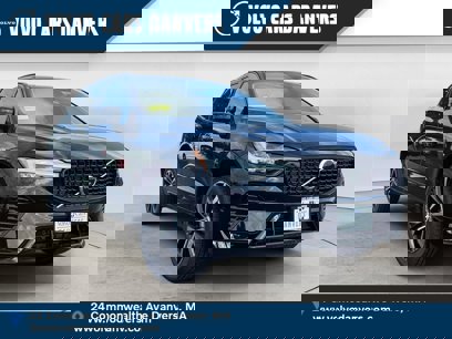 New 2025 Volvo XC60 B5 Plus w/ Protection Package Premier