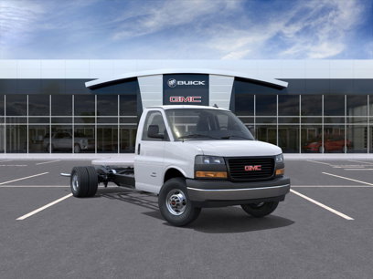 New 2025 GMC Savana 3500 Extended w/ Power Convenience Package
