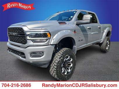 New 2024 RAM 2500 Big Horn w/ Night Edition