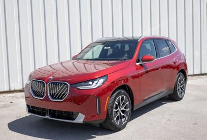 New 2025 BMW X3 xDrive30i w/ Premium Package