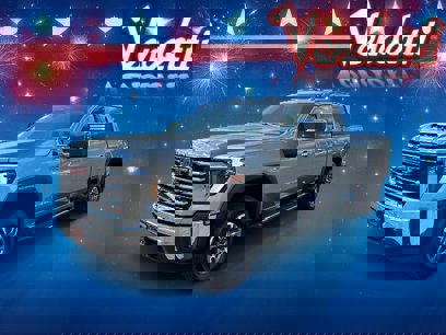 New 2025 GMC Sierra 2500 SLT w/ SLT Premium Package