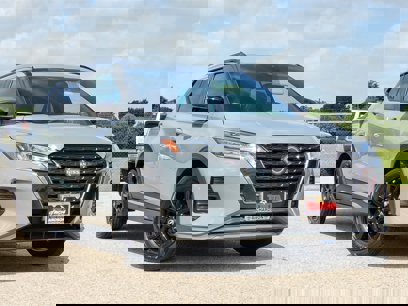 Used 2024 Nissan Kicks SR w/ SR Premium Package