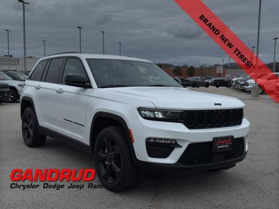 Used 2023 Jeep Grand Cherokee Limited w/ Luxury Tech Group II