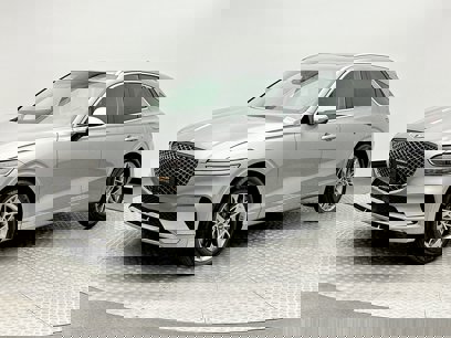 Certified 2025 Genesis GV70 2.5T w/ Advanced Package