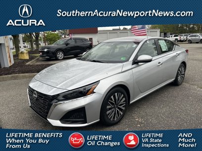 Used 2023 Nissan Altima 2.5 SV
