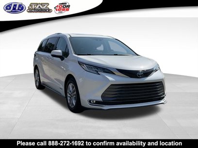Used 2021 Toyota Sienna Limited