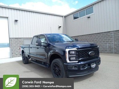 New 2025 Ford F250 XLT w/ Black Appearance Package
