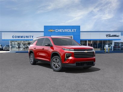 New 2025 Chevrolet Traverse LT w/ Enhanced Driving Package