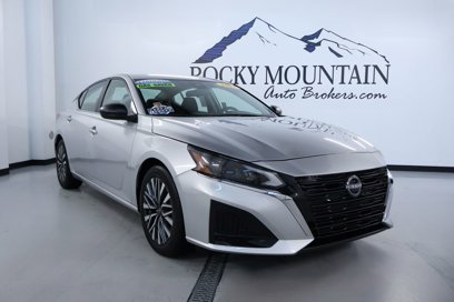 Used 2024 Nissan Altima 2.5 SV