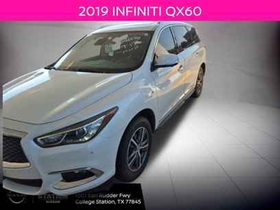 Used 2019 INFINITI QX60 Luxe w/ Essential Package