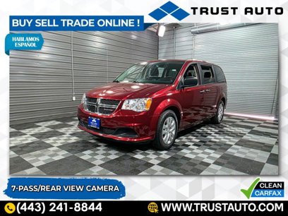 Used 2019 Dodge Grand Caravan SE w/ UConnect Hands-Free Group