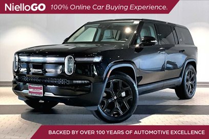 Used 2025 Rivian R1S Adventure