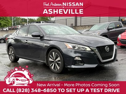 Used 2021 Nissan Altima 2.5 SL