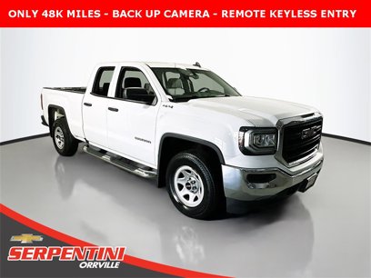 Used 2017 GMC Sierra 1500 4x4 Double Cab w/ Sierra Convenience Package