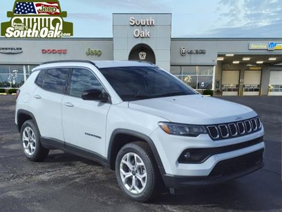 New 2025 Jeep Compass Latitude