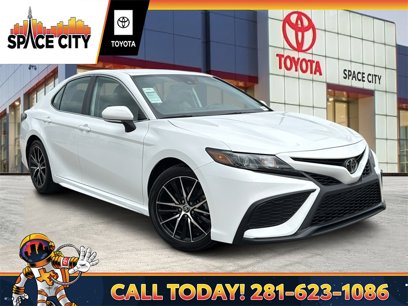 Used 2023 Toyota Camry SE
