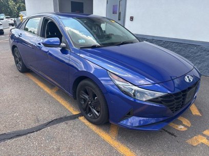 Used 2021 Hyundai Elantra SEL w/ Cargo Package