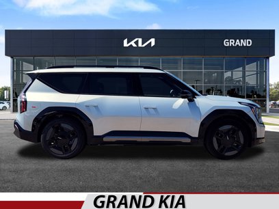 New 2026 Kia EV9 GT-Line