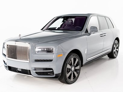 Certified 2022 Rolls-Royce Cullinan w/ Technology Package